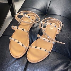 Nicole Miller Tan Sandals